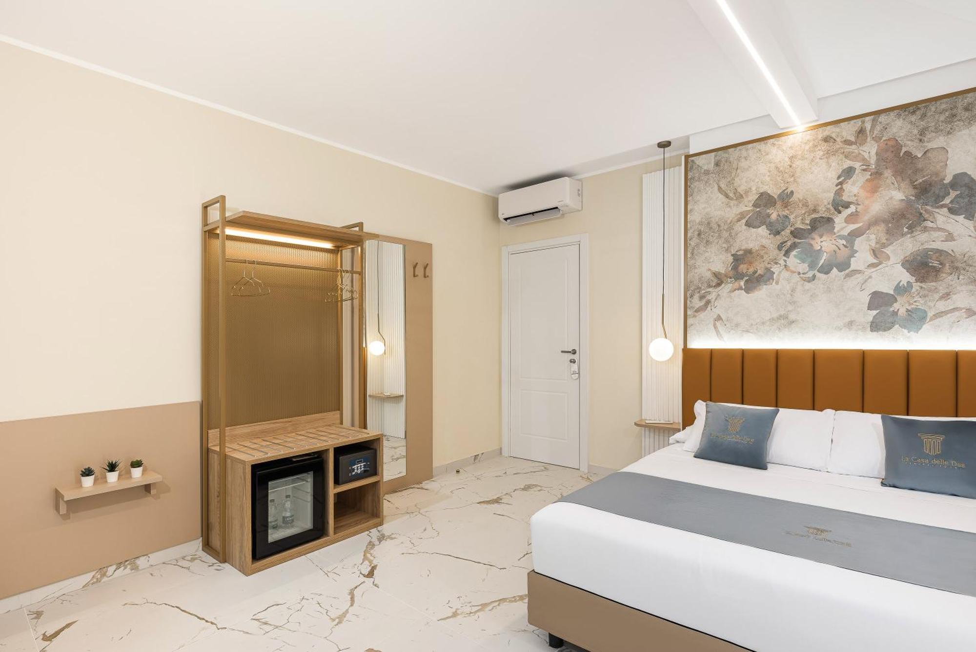 La Casa Delle Dee - Self Check-In Otel Bolonya Dış mekan fotoğraf